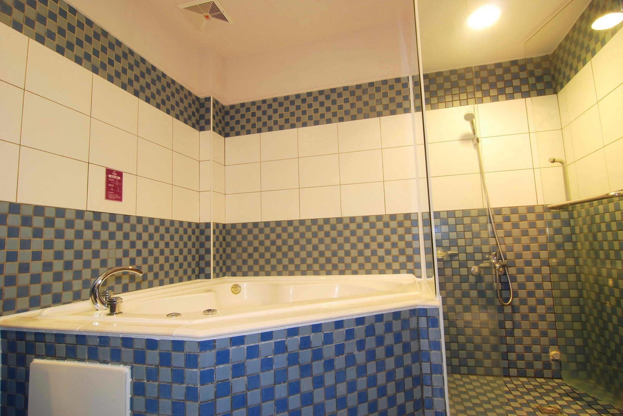 Luzhu Beckham Motel מראה חיצוני תמונה
